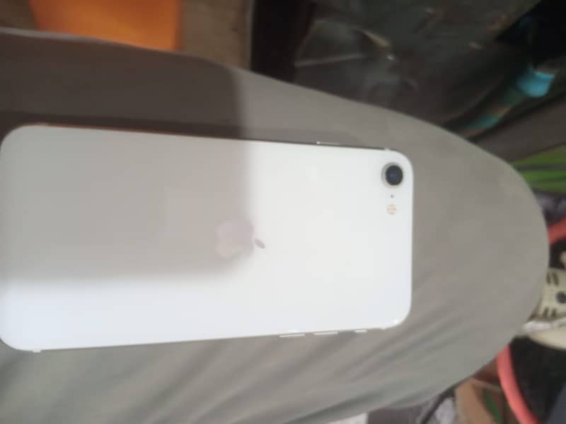 Apple iPhone SE 1