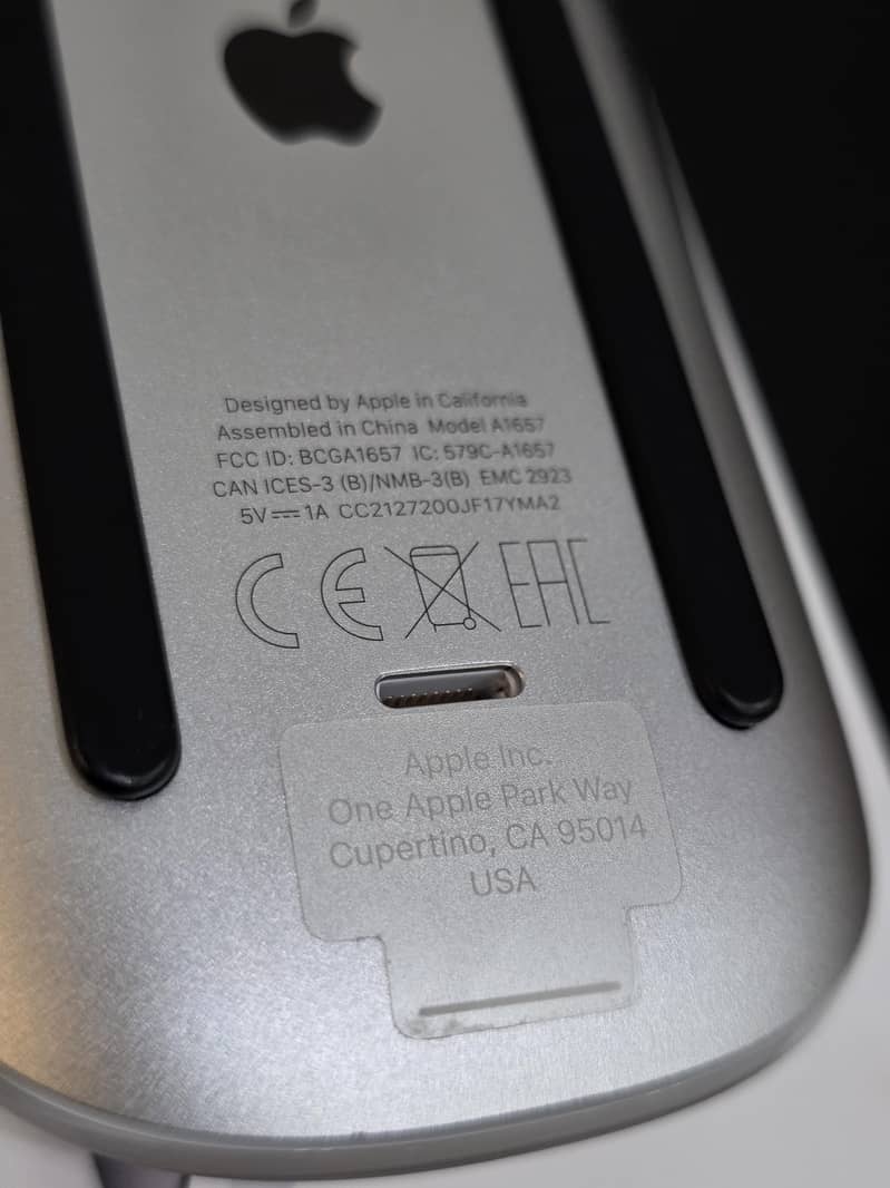 Apple Magic Mouse 2 3