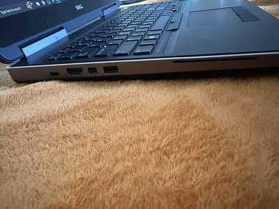dell precision 7510 4gb graphics card( exchange possible) touch screen