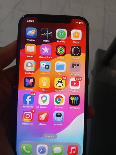 Apple iPhone 12