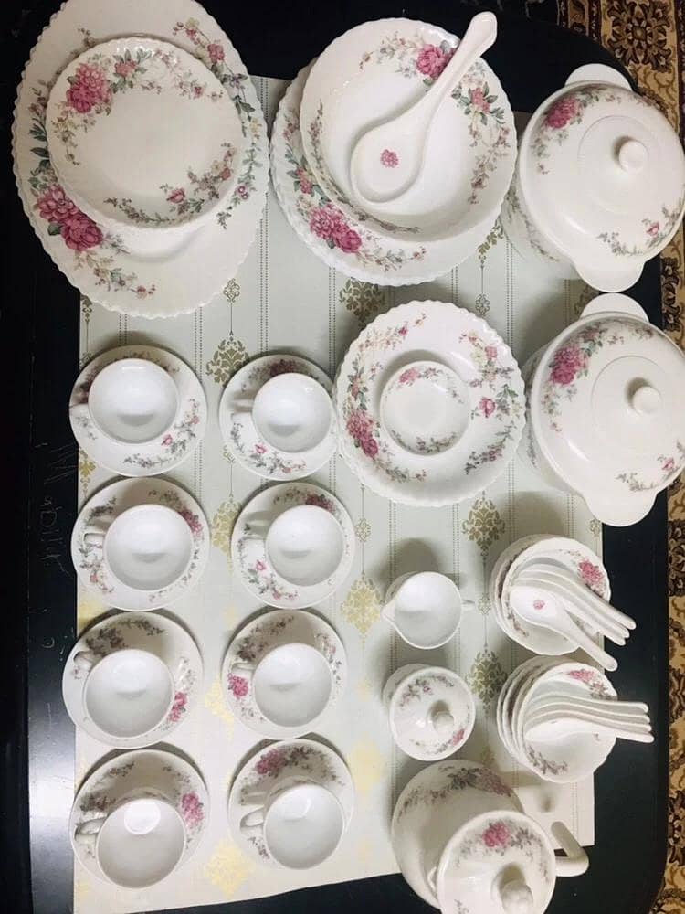 dinner set 0