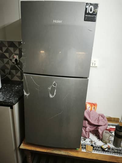 Haier HRF-216 Refrigerator