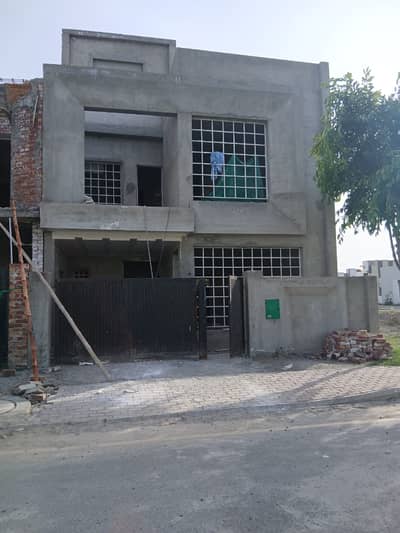 5.6 MARLA GRAY STRUCTURE HOUSE IN BAHRIA ORCHARD PHASE 1 - EASTERN EXTENSION BLOCK