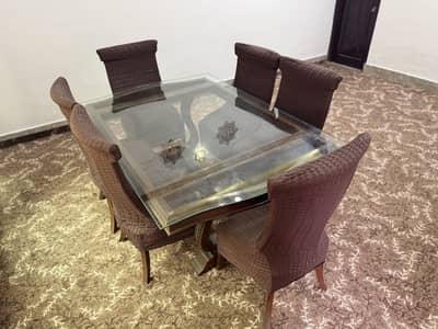 Dining table with 6 chairs