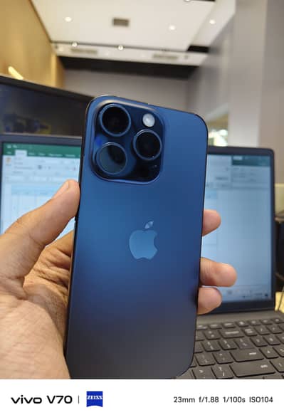 Apple iPhone 15 Pro FU 4 months Sim work