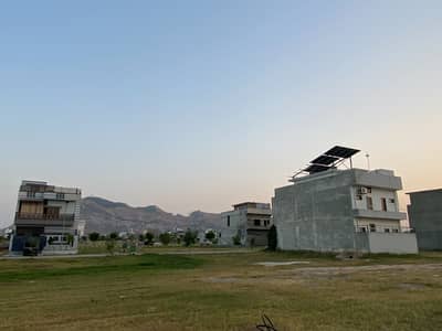 A-BLOCK, FAISAL HILLS ISLAMABAD, TOP LOCATION PLOT FOR SALE