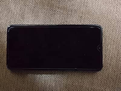 OPPO A12