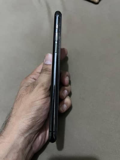 Iphone 11 pro max 256gb factory unlock
