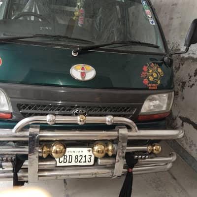toyota hiace