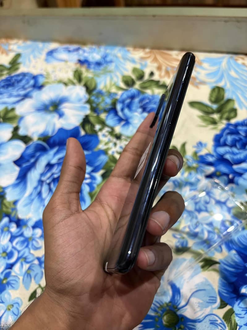 One Plus 10 4