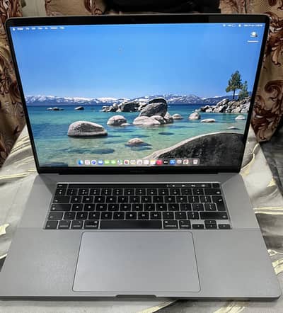 Apple MacBook Pro 2019 16” | Core i9 | 16GB - 1TB SSD