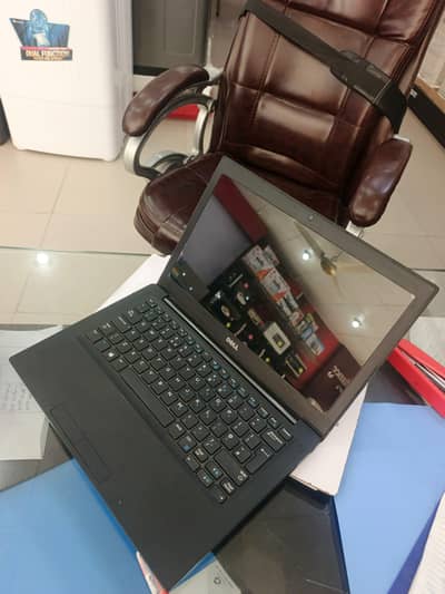 Dell Latitude 7280 512 GB M. 2 SSD 8 GB DDR4 RAM