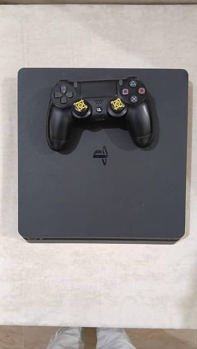 PS4 Slim 500GB with Controller - PlayStation