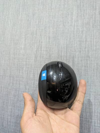 Microsoft Sculpt Ergonomic Mouse