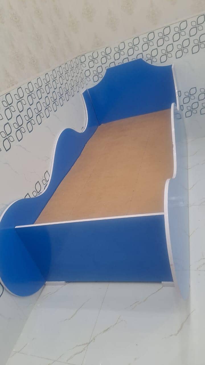 single bed 0