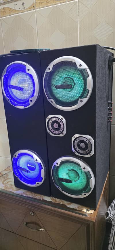 High Quality Buletooth Speaker plus Subwoofer Japenes