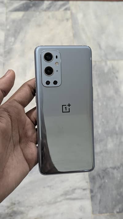 One Plus 9 Pro 5G