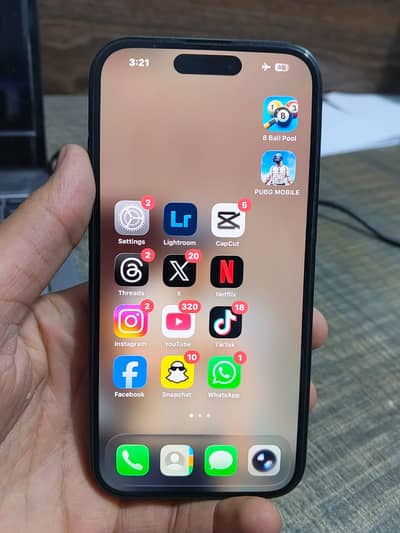 Apple iPhone 15
