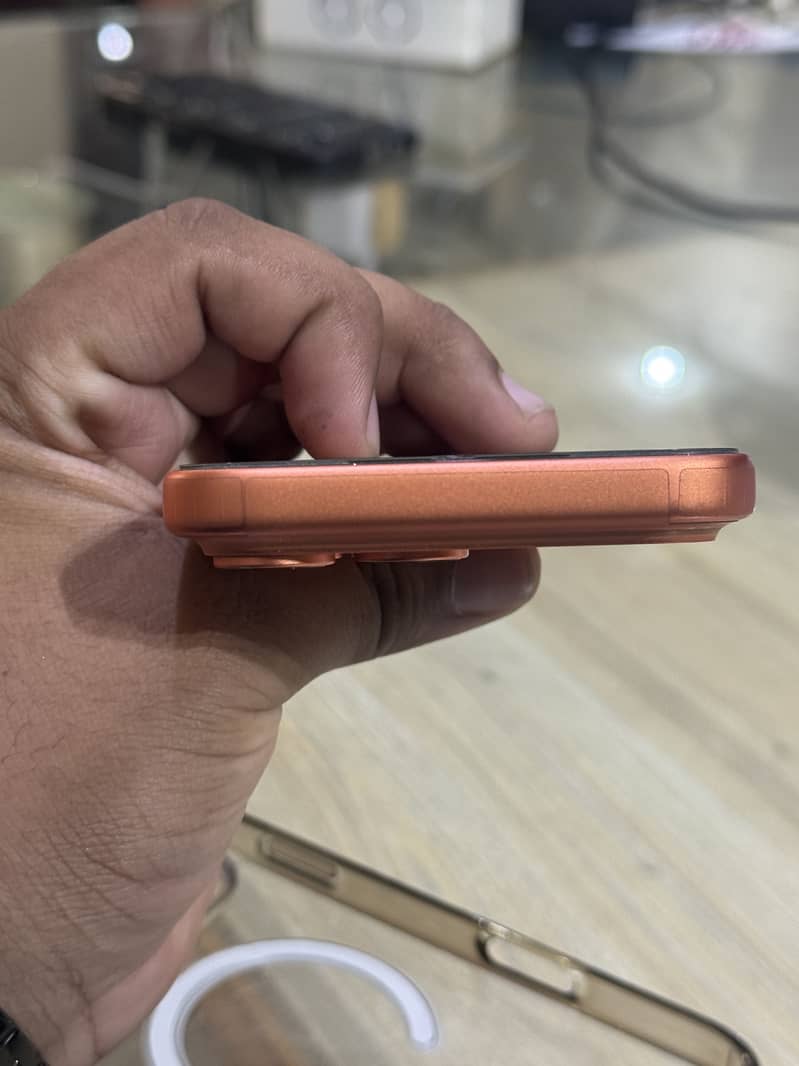 Apple iPhone 17 Pro Max 5