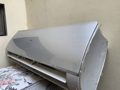 Model heir HSU 1.5 Ton