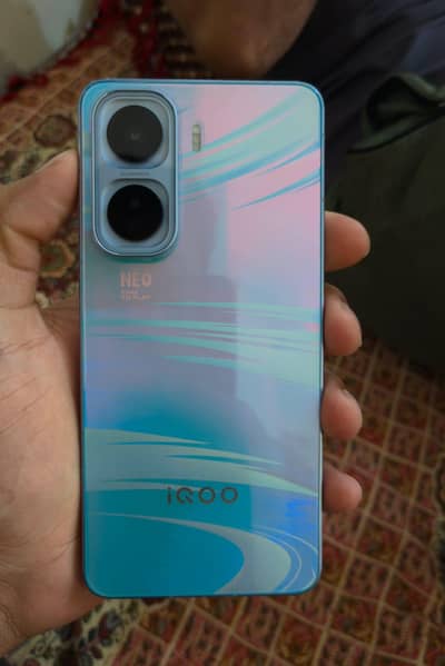 vivo IQOO neo 11