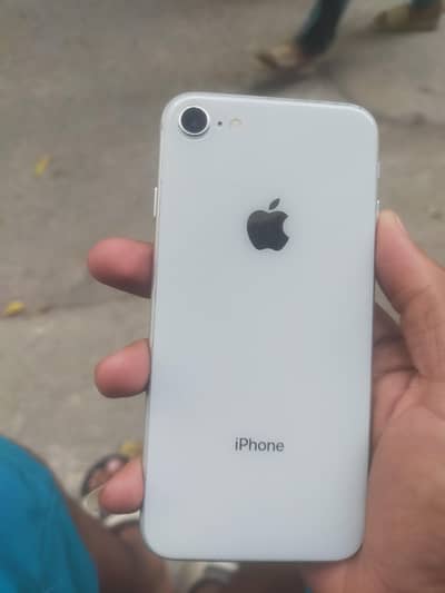 Apple iPhone 8