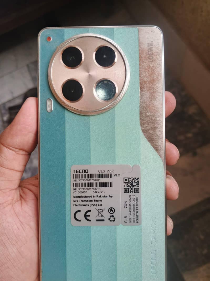 Tecno CAMON 30 1
