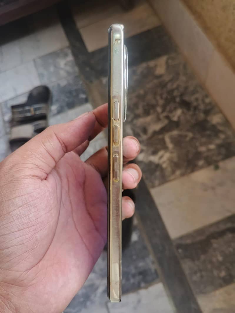 Tecno CAMON 30 2