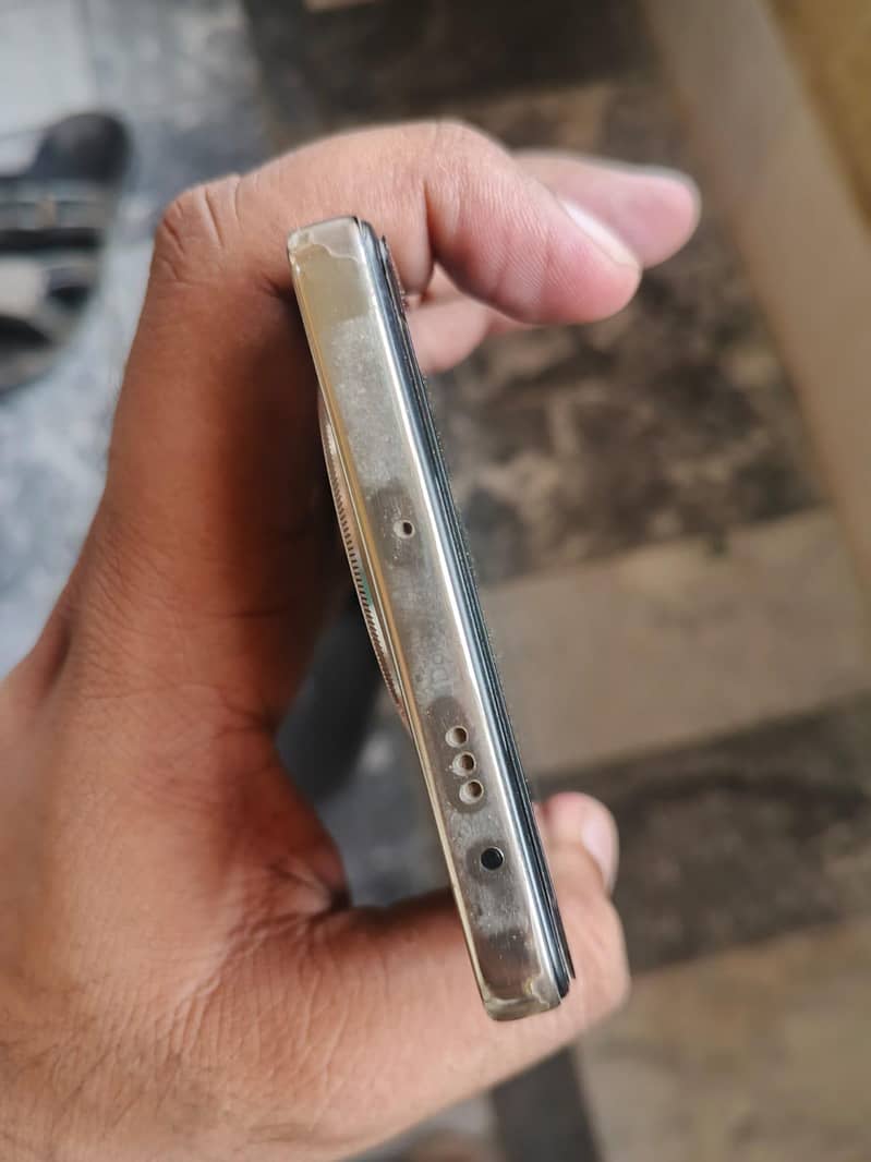 Tecno CAMON 30 4
