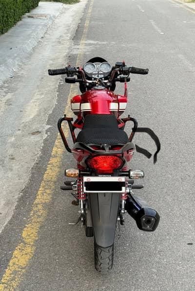 Honda cb 150f antique bike