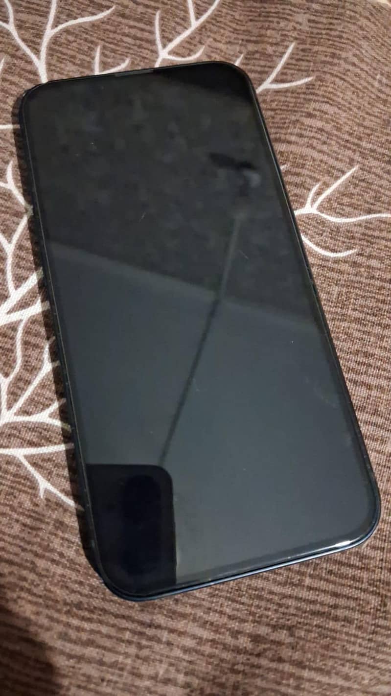 Apple iPhone 13 1