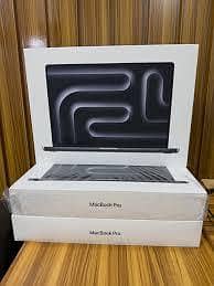 MacBook Pro M5 16 inches