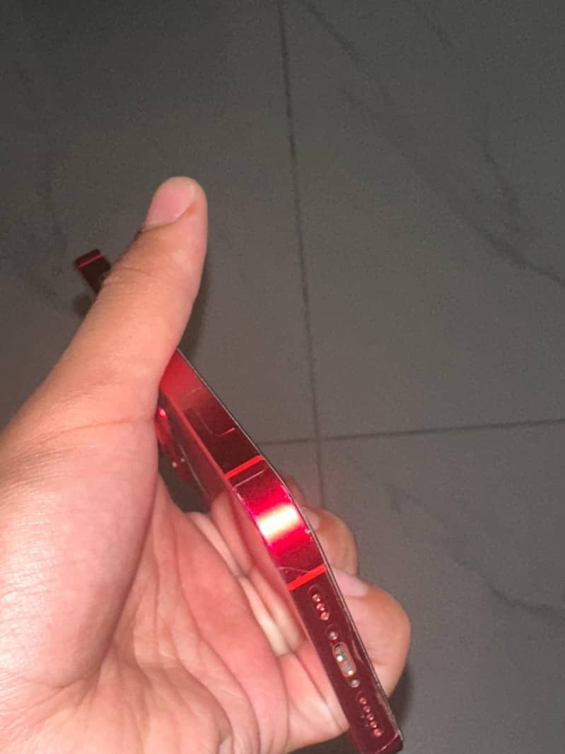 Apple iPhone 14 9
