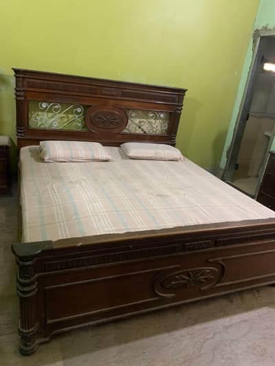 Bedroom set