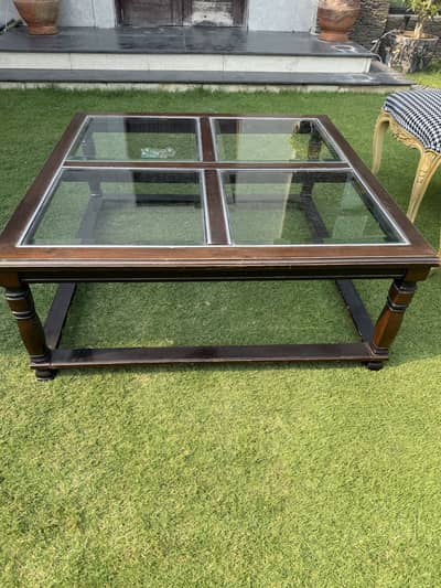 Centre table