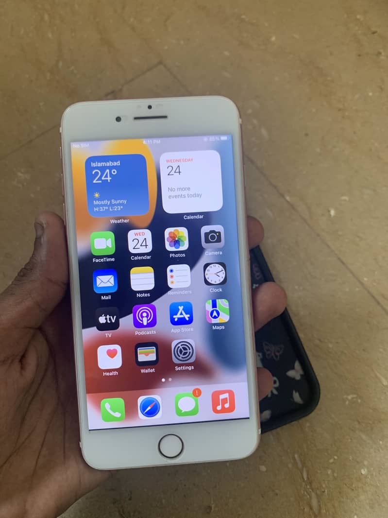 Apple iPhone 7 Plus 0