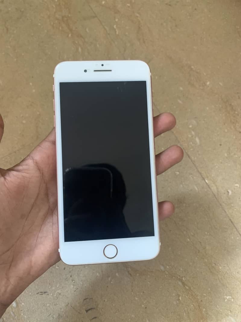 Apple iPhone 7 Plus 4