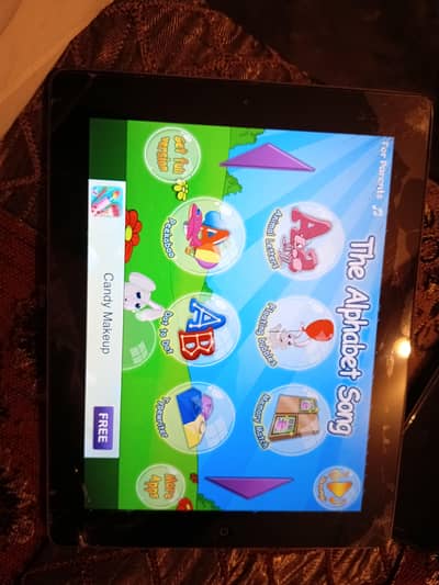 apple tab 2 sirf screen glass break ha baki all ok ha
