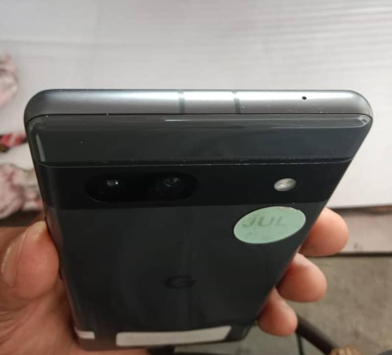 Google Pixel 7a 4