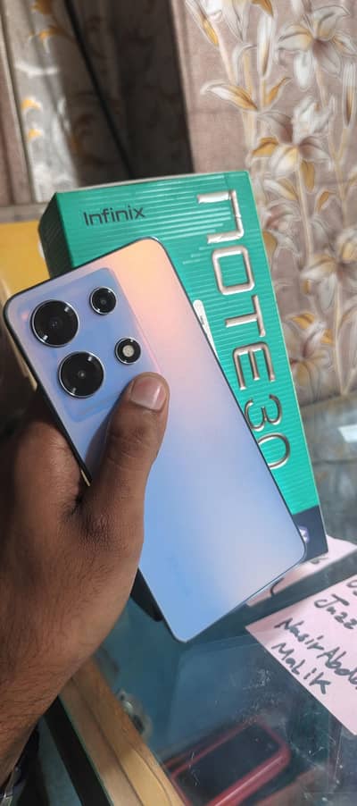 Infinix Note 30