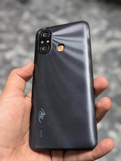 itel a49 with box