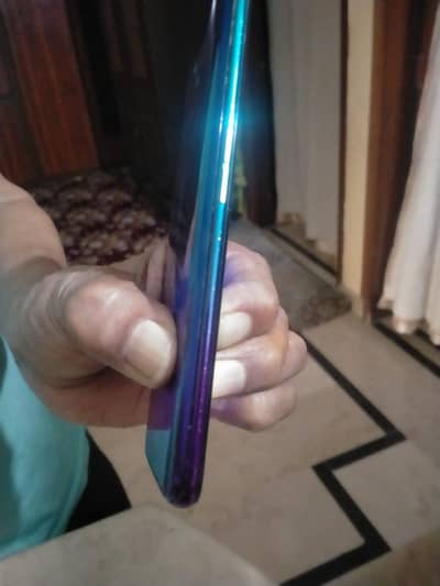 OPPO Reno2f