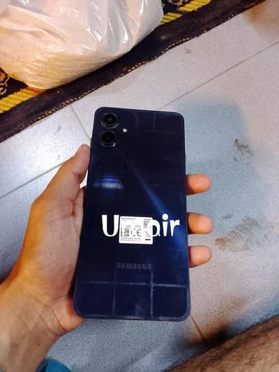 Samsung Mobile A06 4/64 with box