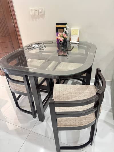 Dining Table with 4 Chairs