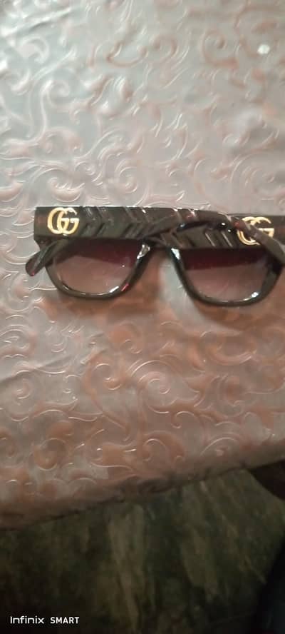 Gucci sunglass woman