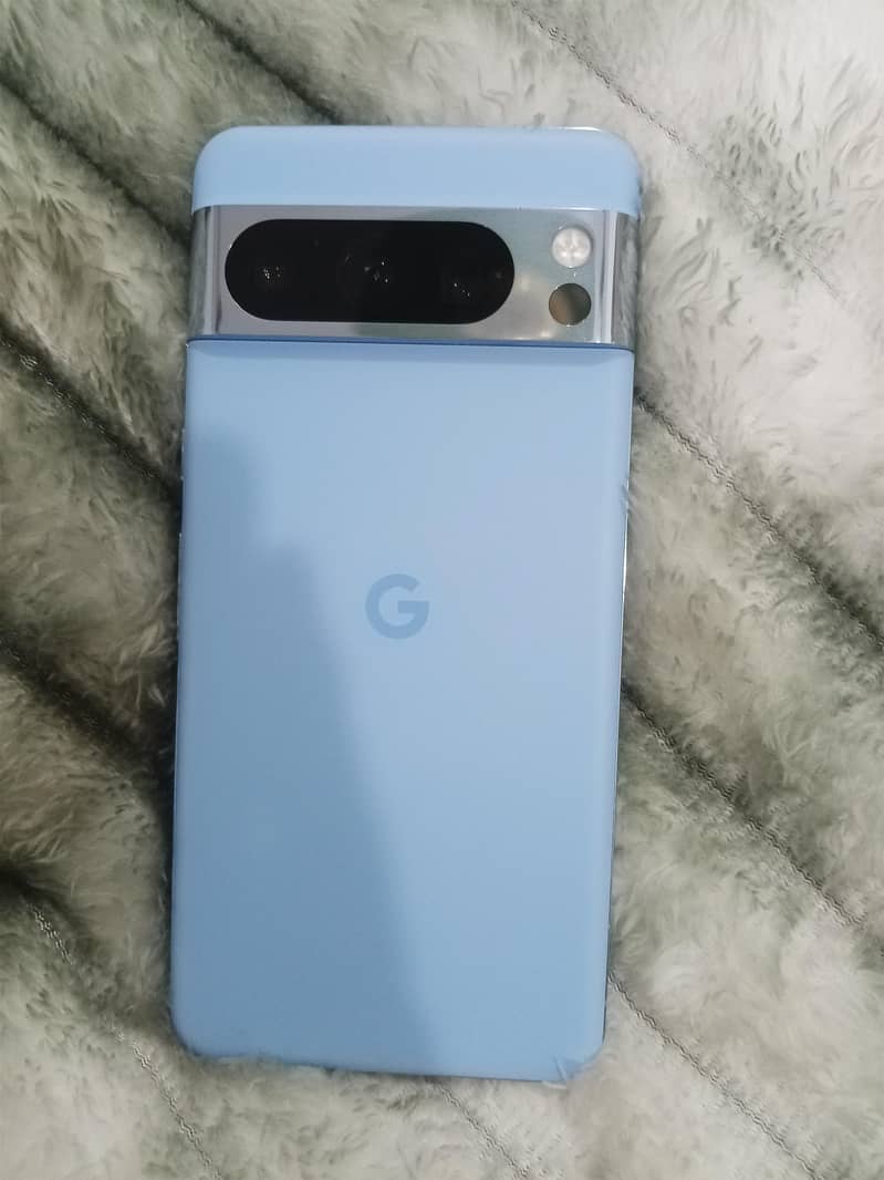 Google Pixel 8 Pro 2