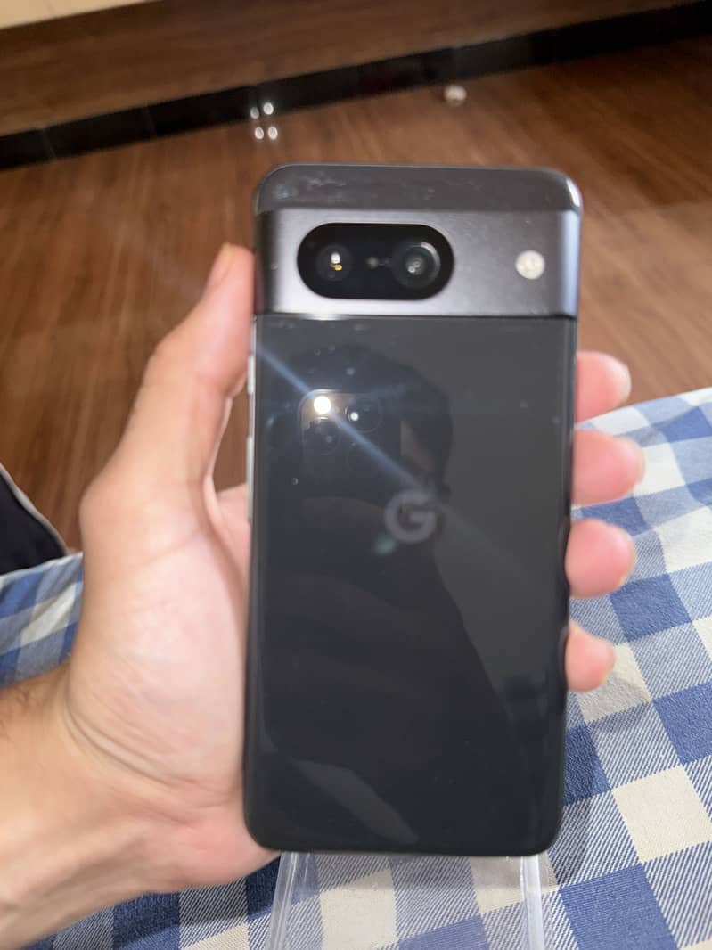 Google Pixel 8 2
