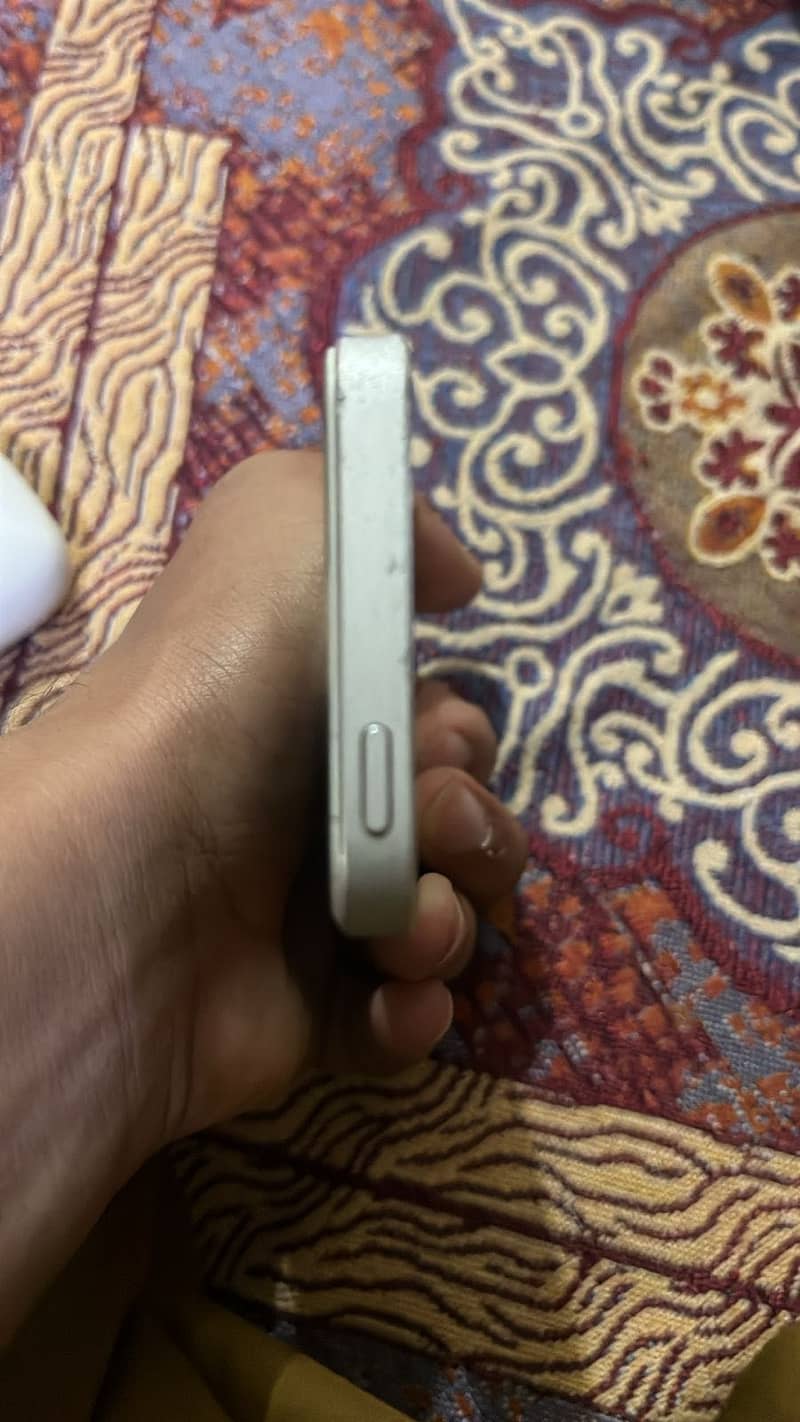 Apple iPhone 5 0