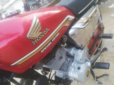 Honda 125 special edition self start 150 125 ybz 110