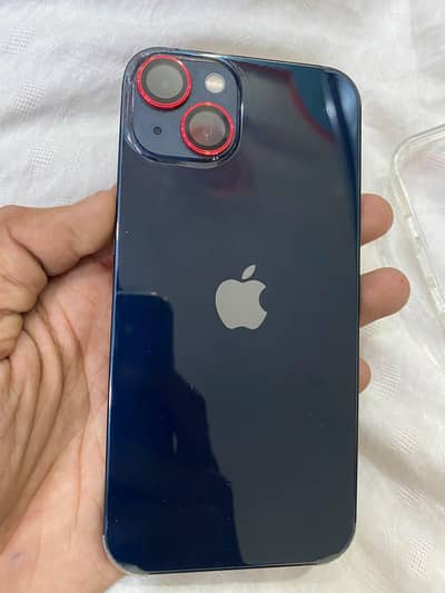Apple iPhone 13